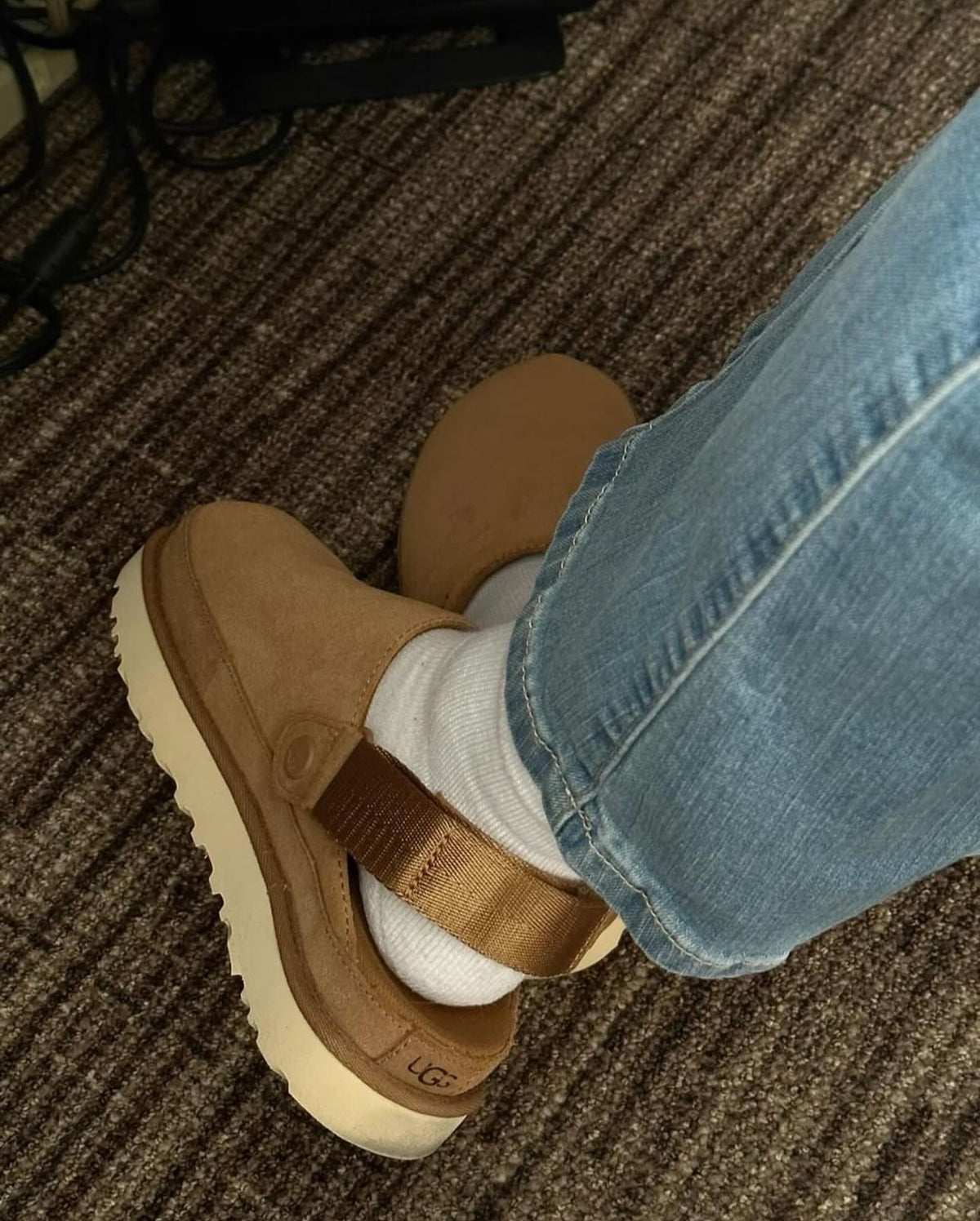 Ugg Goldenstar Maron